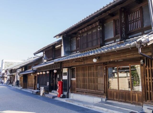 川原町の古いまちなみ