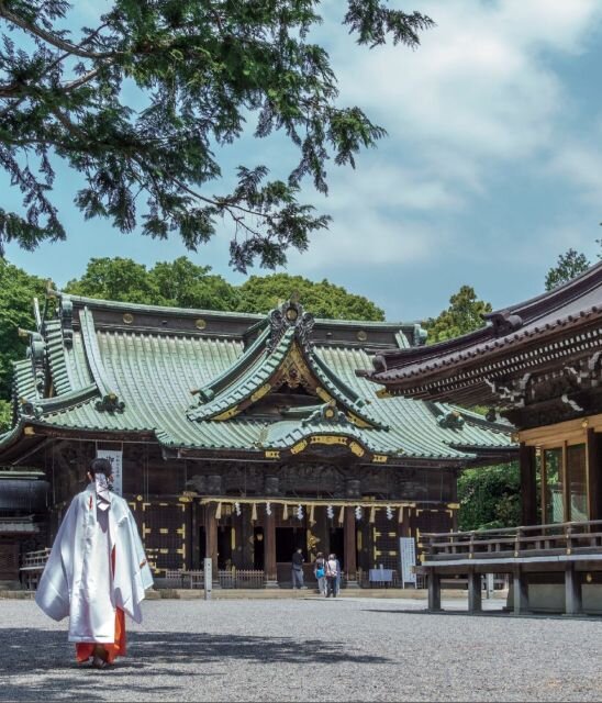 三嶋大社・御殿と舞殿