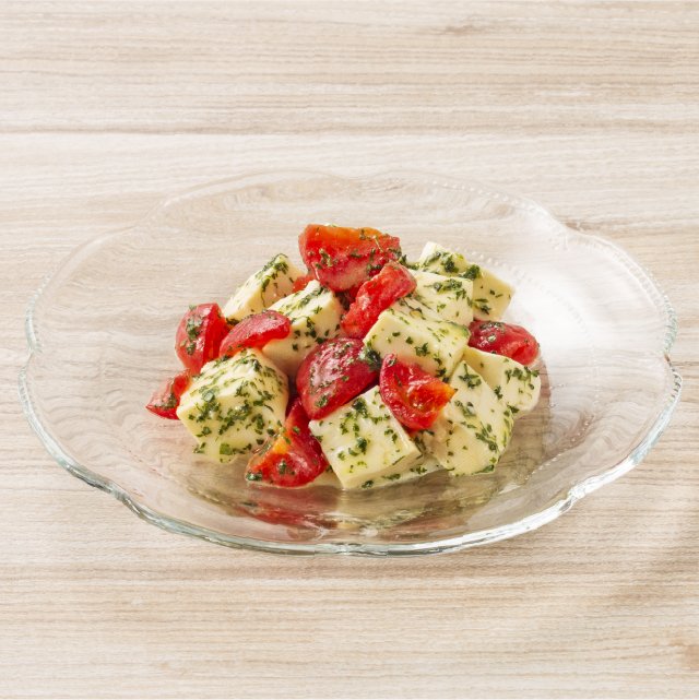 木綿豆腐とトマトのマリネ